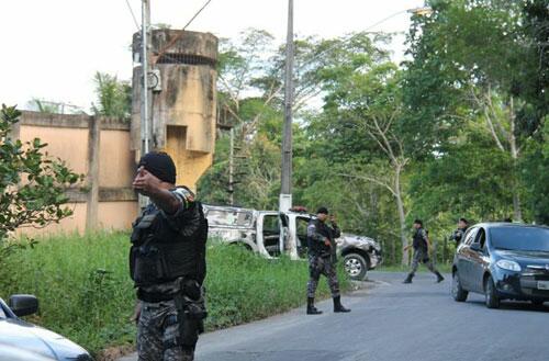 Guerra entre facções criminosas motivou rebelião nas prisões do Amazonas (Foto: Divulgação/acritica.com)