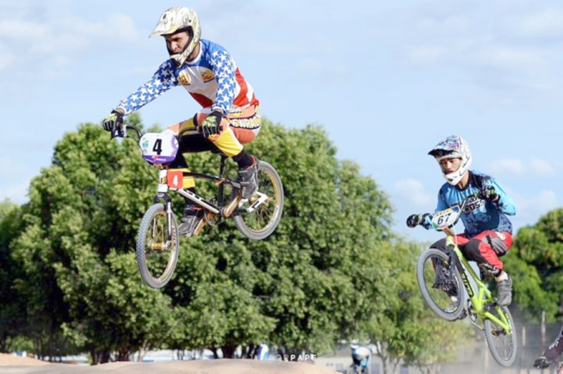 Atletas de BMX terão sete disputas oficiais este ano (Foto: Divulgação)