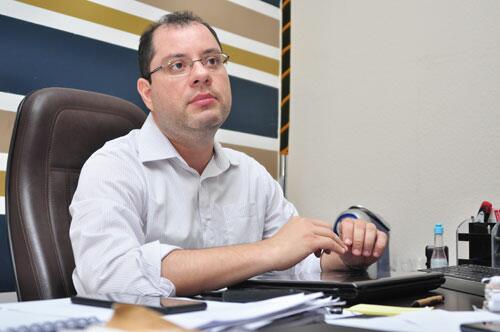 Secretário Frederico Linhares diz que reforma foi trabalhada de forma a não interferir nas conquistas do funcionalismo (Foto: Arquivo/Folha)