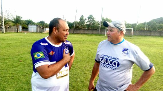 Treinador Chiquinho Viana e preparador físico Beto Viera intensificam trabalhos no fim de semana (Foto: Ribamar Rocha)