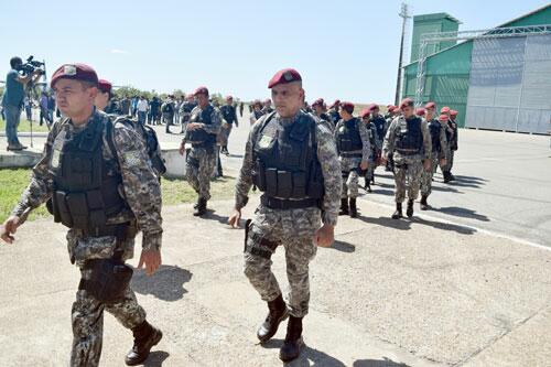 Agentes da Força Nacional de Segurança foram enviados depois da cachina na Pamc (Foto: Rodrigo Sales)