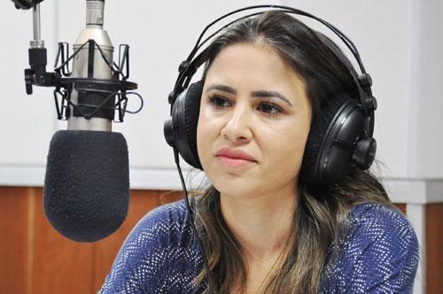 Segundo Krishlene Braz, contribuinte deve procurar formas de quitar débitos, podendo inclusive negociar e parcelar a dívida (Foto: Diane Sampaio)