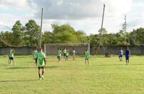 Atletas do Sub-20 treinaram ontem no CT do Mundão  (Foto: Divulgação)