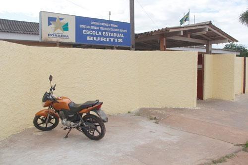 Pesquisa indicou que comunidade queria melhoria no visual da escola (Foto: Wenderson de Jesus)