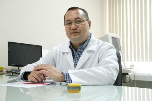 O psiquiatra Alberto Iglesias explica como funciona a Psicogeriatria (Fotos: Wenderson de Jesus)