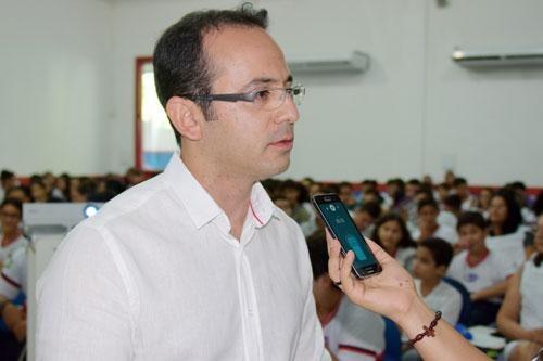 Conselheiro federal de farmácia, Erlandson Uchôa: “Vamos informar os efeitos no organismo e com a própria pessoa, buscando minimizar as epidemias que são as drogas de abuso” (Foto: Antônio Carlos)
