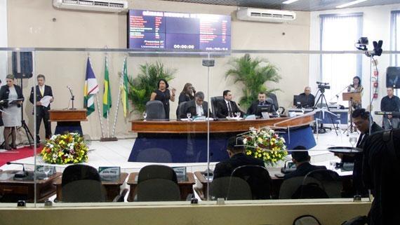 Logo no início do ano legislativo, Câmara começa com uma polêmica recondução da Mesa Diretora (Foto: Wenderson de Jesus)