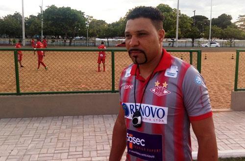 O preparador físico do Colorado da Consolata é o paranaense e ex-atleta do Baré, Erivelter (Foto: Ribamar Rocha)