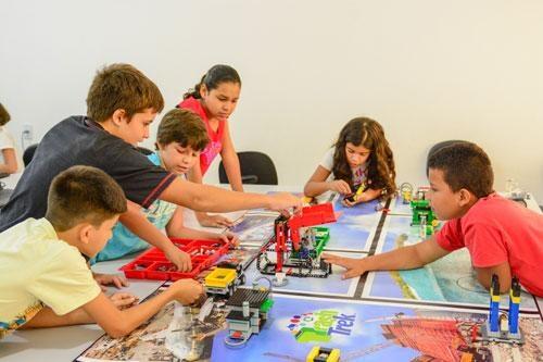 Minicursos são de Robótica, Blender, Angular JS, Inforkids e Inforks Junior (Foto: Divulgação)