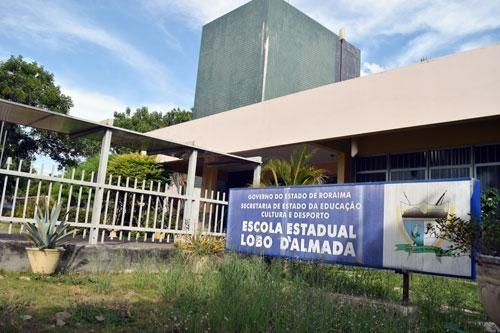 Escolas estaduais ainda dispõem de vagas na Capital, principalmente na zona Oeste Foto: (Antônio Carlos)