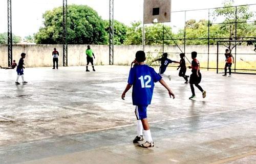 Jogos do Sub12 acontecem aos finais de semana (Foto: Arquivo Folha)