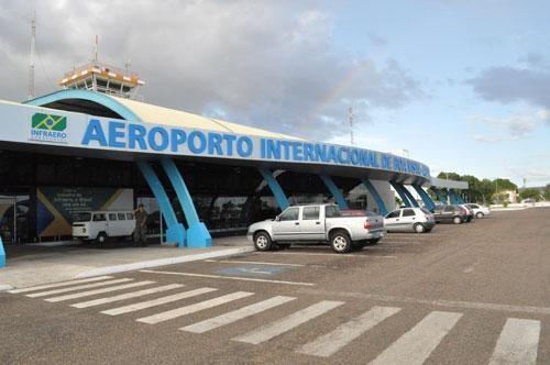 Aeroporto de Boa Vista se tornou rota do tráfico a partir do Estado do Amazonas (Foto: Arquivo/Folha)