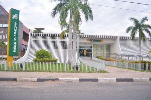 Banco da Amazônia, na Praça do Centro Cívico em Boa Vista (Foto: Antonio Carlos)