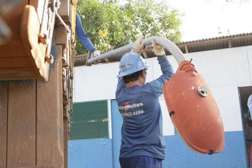Novas luminárias foram adquiridas com recursos de emenda parlamentar (Foto: Divulgação)