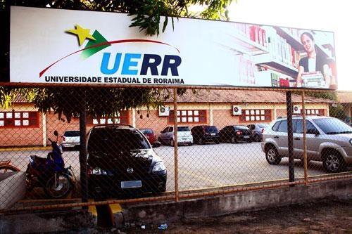 Em nota, a Universidade Estadual não confirmou a informação, porém pontuou que a instituição de ensino está passando por um 'processo de reestruturação' (Foto: Arquivo/Folha)