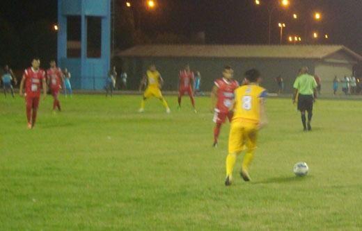 GAS até que resistiu até os minutos finais do jogo (Foto: Ribamar Rocha)