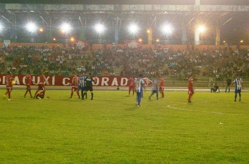 Jogo é expectativa de Bom público na Vila (Foto: Arquivo Ribamar Rocha)
