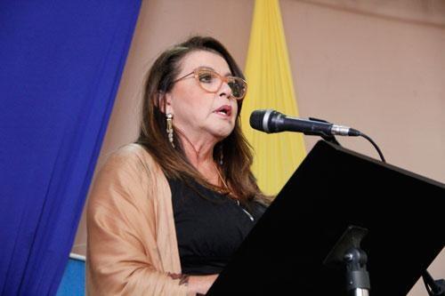 Suely Campos participou na quarta-feira da Assembleia dos Tuxauas, com representantes indígenas (Foto: Wenderson de Jesus)