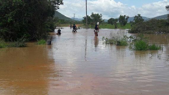 No município de Normandia, moradores de seis comunidades ficaram isolados após fortes chuvas (Foto: Divulgação)