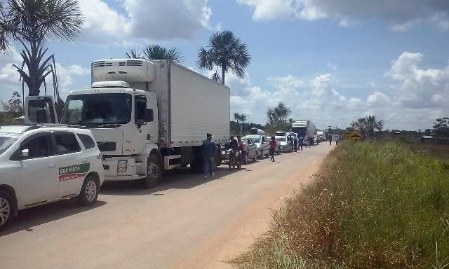 A BR-174 está sendo bloqueada das 8h até 12h, dando uma margem de liberação de duas horas, até as 14h, e perdurando com o bloqueio até o anoitecer(Foto: Divulgação)