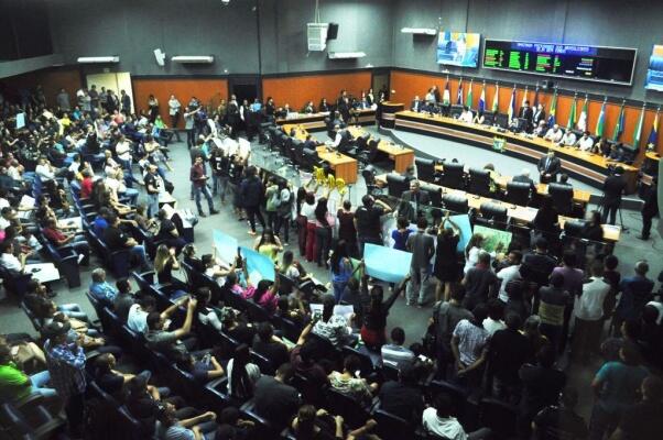 Projeto de Lei sobre uso de recursos do Iper foi debatido ontem na Assembleia Legislativa (Foto: Wenderson Cabral/Folha BV)