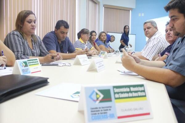 Pedido de reunião partiu do vice-governador eleito, Frutuoso Lins, do PTC (Foto: Priscilla Torres/Folha BV)