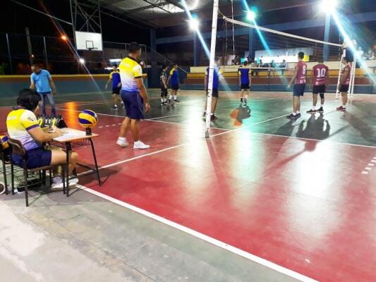 As partidas serão realizadas na quadra da escola Monteiro Lobato. (Foto: Bennison de Santana/Folha BV)