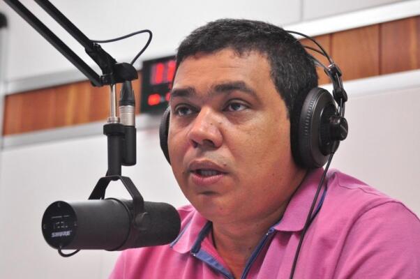 “Quero conduzir a Assembleia Legislativa com transparência e respeito aos demais deputados”, diz Sampaio. (Foto: Diane Sampaio/Folha BV) “Quero conduzir a Assembleia Legislativa com transparência e respeito aos demais deputados”, diz Sampaio. (Foto: Diane Sampaio/Folha BV)