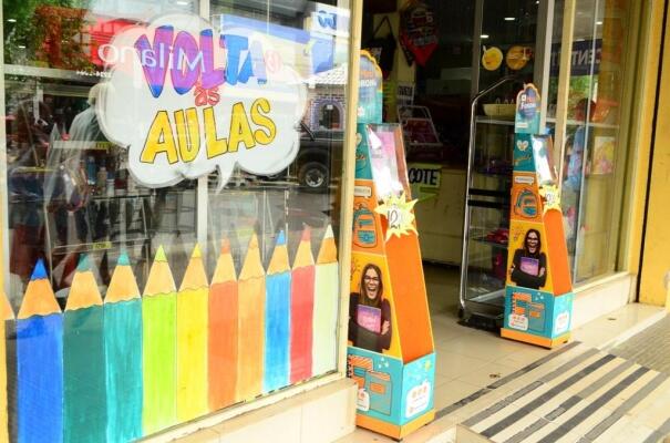 Pais devem ficar atentos na hora da compra do material escolar (Foto: Nilzete Franco/Folha BV)