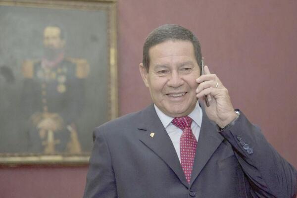 Decreto assinado nesta quarta-feira, 23, pelo presidente em exercício, Hamilton Mourão (PRTB), causou surpresa em alguns setores (Foto: Divulgação)