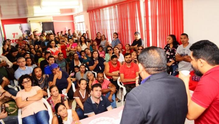 Assembleia geral extraordinária foi realizada ontem no auditório da Central Única dos Trabalhadores (CUT) (Foto: Nilzete Franco/Folha BV)