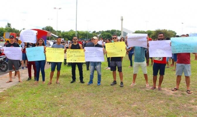 Cancelamento de concursos públicos causa revolta entre concurseiros em Roraima (Foto: Diane Sampaio/folhabv)