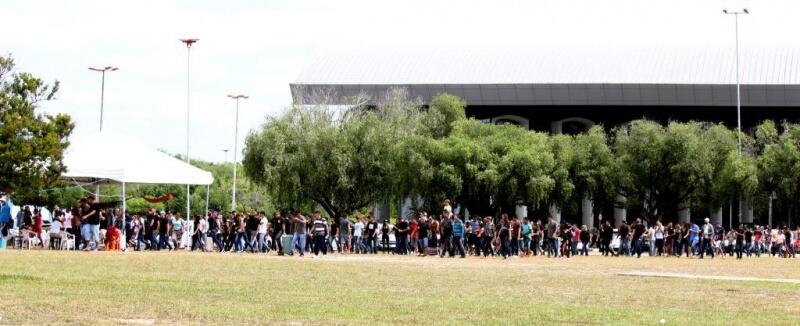 Durante os últimos dias, vários foram os protestos contra o cancelamento dos concursos (Foto: Priscilla Torres/Folha BV)