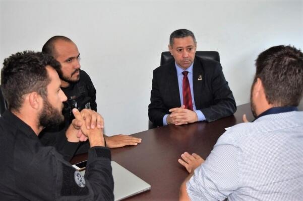 Presidente da OAB-RR, Ednaldo Vidal, reuniu com a coordenação da FTIP para definir mudanças no atendimento aos internos da Pamc (Foto: Ascom OAB-RR) Presidente da OAB-RR, Ednaldo Vidal, reuniu com a coordenação da FTIP para definir mudanças no atendimento aos internos da Pamc (Foto: Ascom OAB-RR)