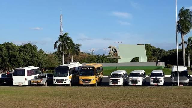 Cerca de 20 empresas de transporte prestam serviço ao Estado.(Foto: Fabricio Araujo/FolhaBV)