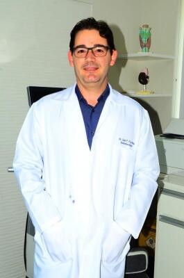 O médico endocrinologista Cesar Penna dá dicas de como começar uma reeducação alimentar (Foto: Nilzete Franco/Folha BV)