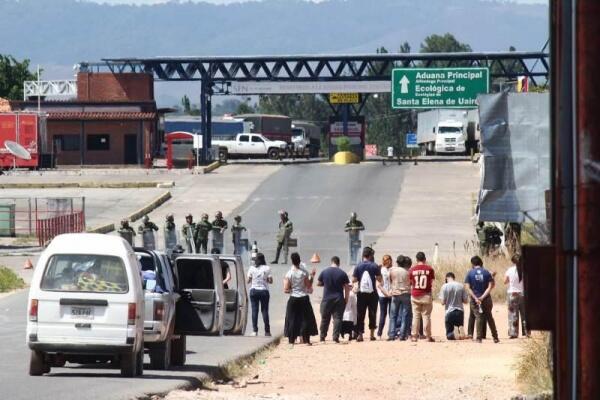 O regime de Nicolás Maduro teria supostamente bloqueado o acesso à internet e de energia em alguns pontos do país (Foto: Priscilla Torres /Folhabv)