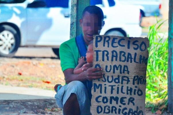 Vida das pessoas que vieram da Venezuela também mudou drasticamente. Muitas possuem ensino superior ou estavam muito próximas de conseguir se formar em algum curso universitário (Foto: Diane Sampaio/Folha BV)