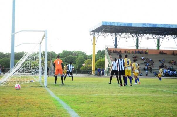 Todos os jogos ocorrem na Vila Olímpica Roberto Marinho. (Foto: Nilzete Franco/Folha BV)