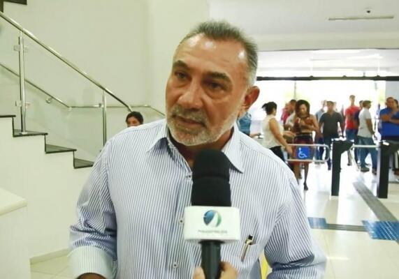 Senador Telmário Mota afirma que foto do governador com milicianos coloca em cheque a governabilidade da atual gestão estadual (Foto: Diane Sampaio/Folha BV)