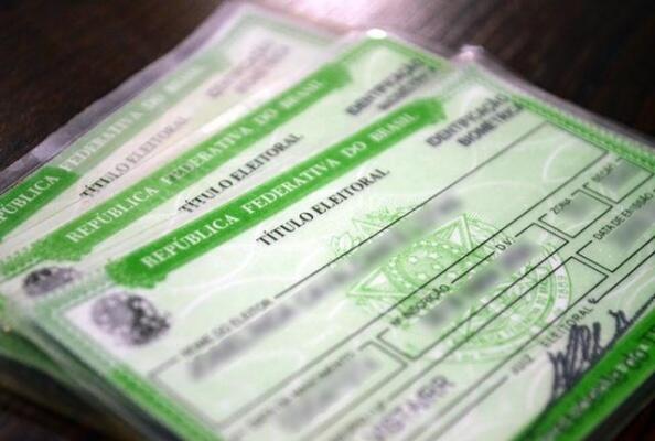 Se sua situação estiver irregular, será necessário pagar uma multa no valor aproximado de R$ 3,50 (cada eleição). (Foto: Nilzete Franco/FolhaBV)