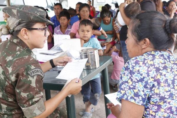Indígenas receberam atendimentos médicos nas áreas de ortopedia, pediatria e clínica geral (Foto: Divulgação)