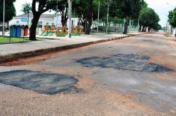 A FolhaWeb foi ao bairro nessa sexta-feira, 28, e constatou a manutenção. (Foto: Diane Sampaio/FolhaWeb)