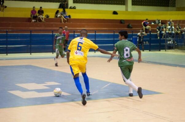 Os dois jogos encerram o primeiro turno do Estadual de Futsal (Foto: Hélio Garcias)