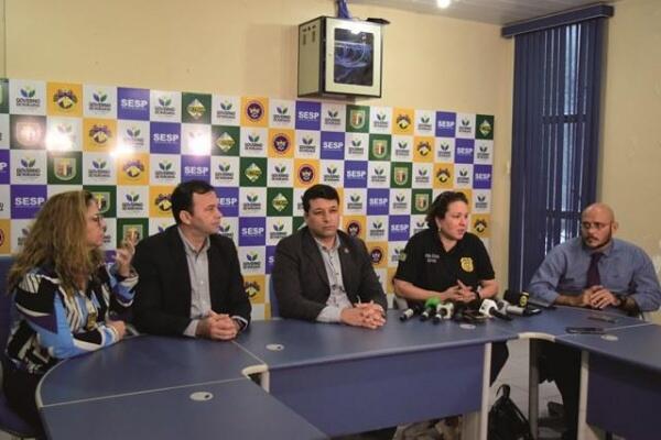 Uma das operações foi coordenada pela Polícia Civil contra os médicos (Foto: Diane Sampaio/Folhabv)