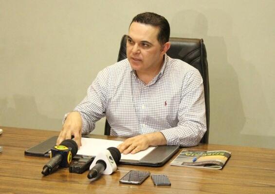 Presidente da ALERR, deputado Jalser Renier cita abuso do MPE (Foto: Wenderson Cabral)