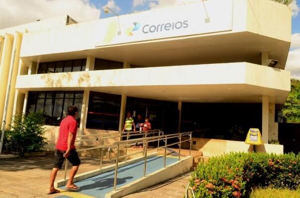 O saque deve ser realizado junto aos Correios (Foto: Nilzete Franco/FolhaBV)