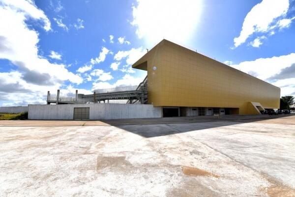 Canarinho é o maior estádio de Roraima e está em reforma desde 2012 (Foto: Neto Figueiredo)