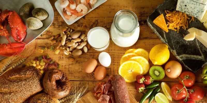 A alergia e a intolerância alimentar estão cada vez mais populares, estima-se que um terço da população sofre com estes males (Foto: Divulgação)