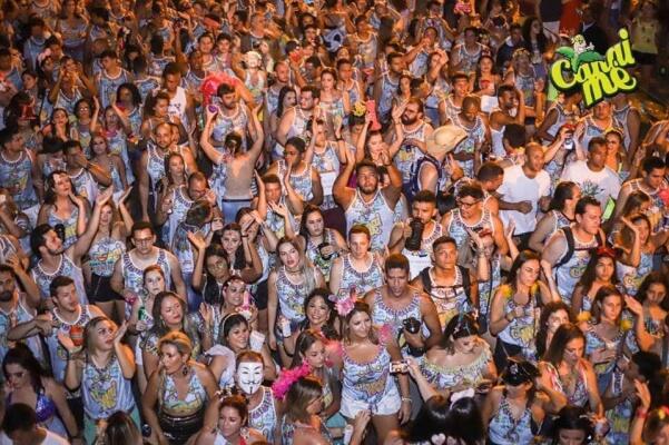 Bloco Canaimé completa doze anos desfilando na avenida
